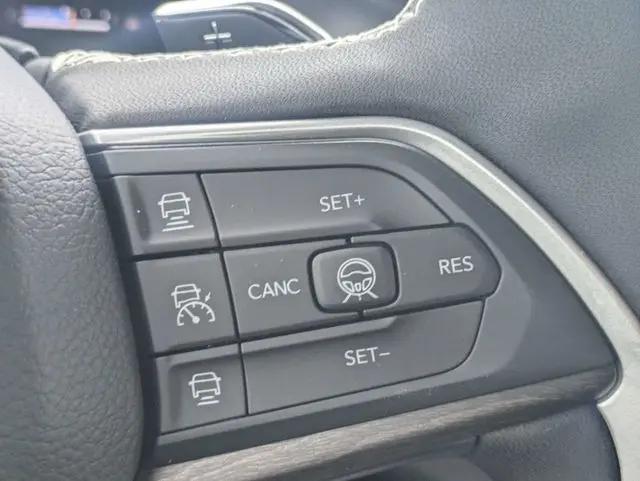 2026 Jeep Grand Cherokee Limited Reserve