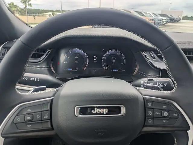 2026 Jeep Grand Cherokee Limited Reserve