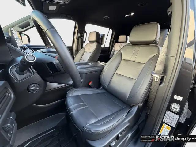 2024 Chevrolet Suburban 4WD RST