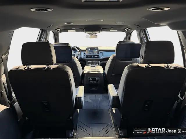 2024 Chevrolet Suburban 4WD RST