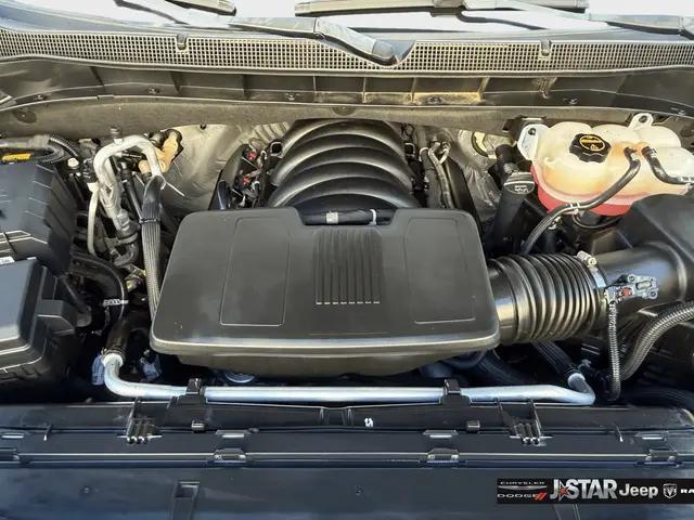 2024 Chevrolet Suburban 4WD RST