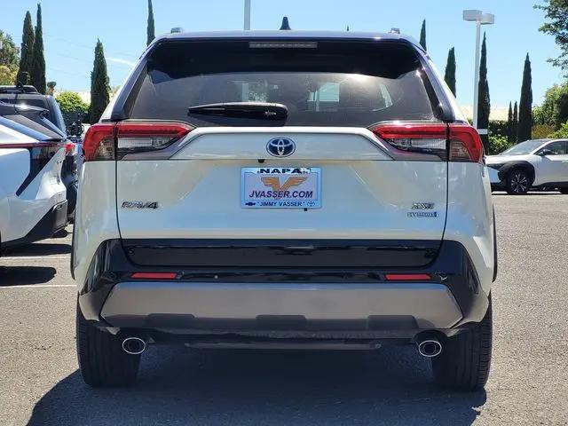 2021 Toyota RAV4 Hybrid XSE