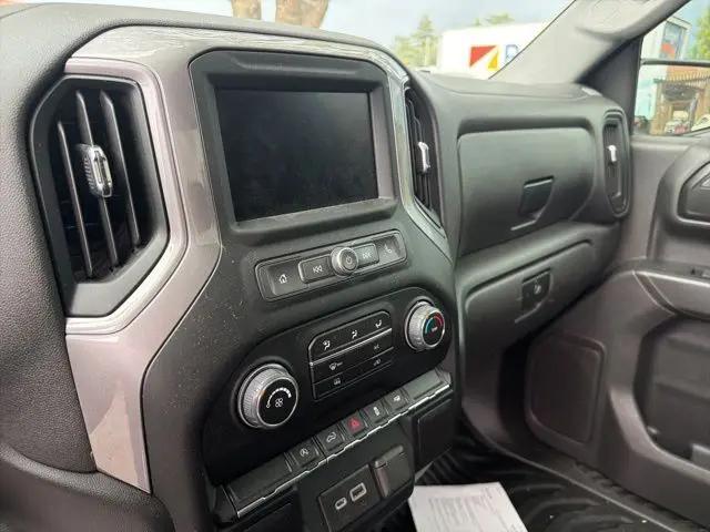 2022 Chevrolet Silverado 1500 2WD Regular Cab Long Bed WT