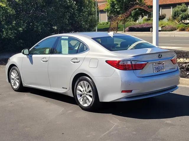 2015 Lexus ES 300h ES 300h