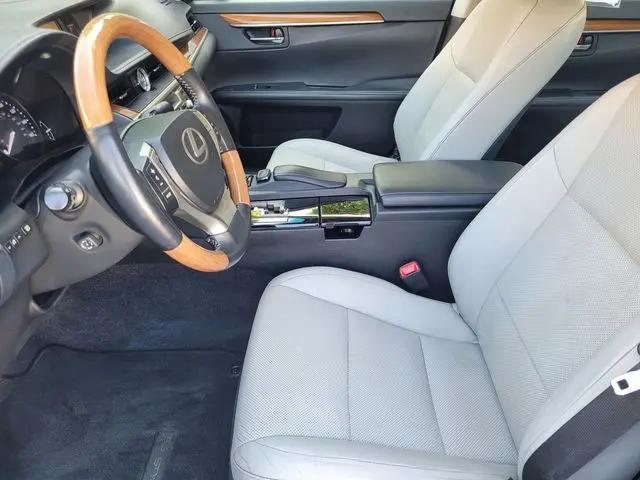 2015 Lexus ES 300h ES 300h