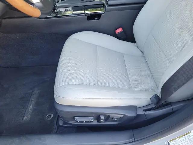 2015 Lexus ES 300h ES 300h