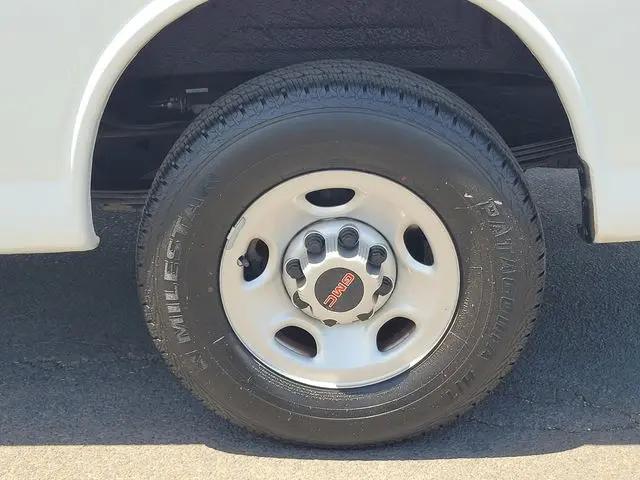 2021 GMC Savana Cargo RWD 2500 Regular Wheelbase Work Van