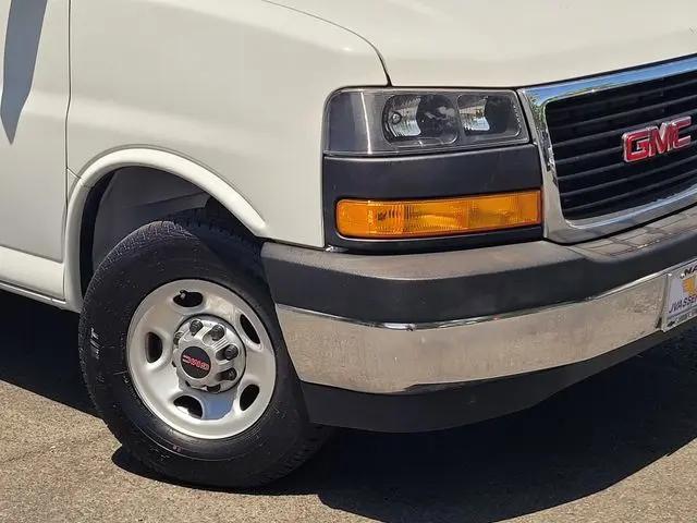 2021 GMC Savana Cargo RWD 2500 Regular Wheelbase Work Van