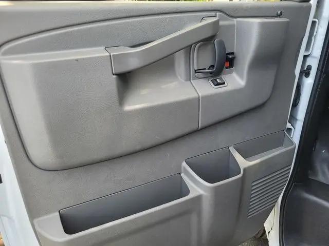 2021 GMC Savana Cargo RWD 2500 Regular Wheelbase Work Van