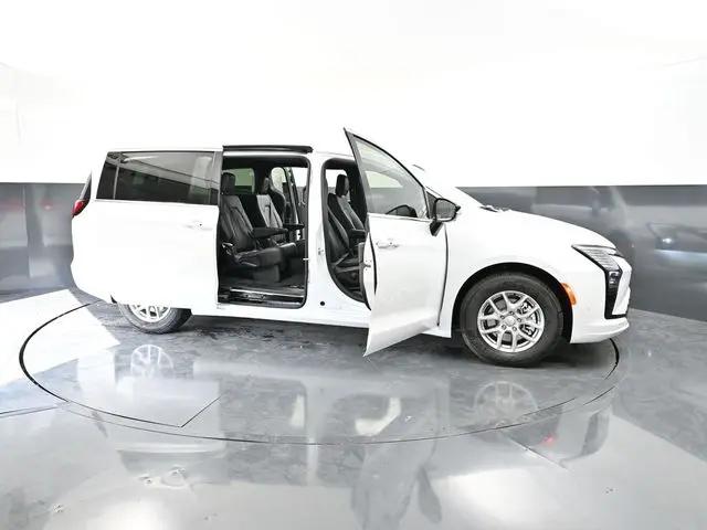 2027 Chrysler Pacifica Select