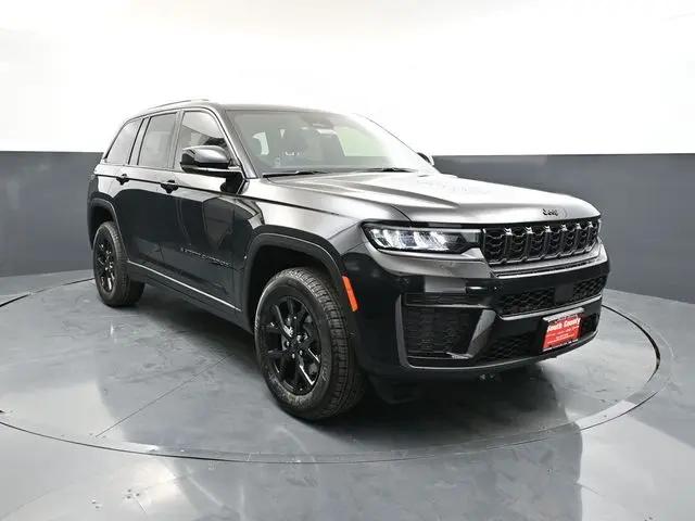 2026 Jeep Grand Cherokee Altitude 4x4