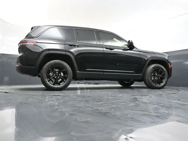 2026 Jeep Grand Cherokee Altitude 4x4