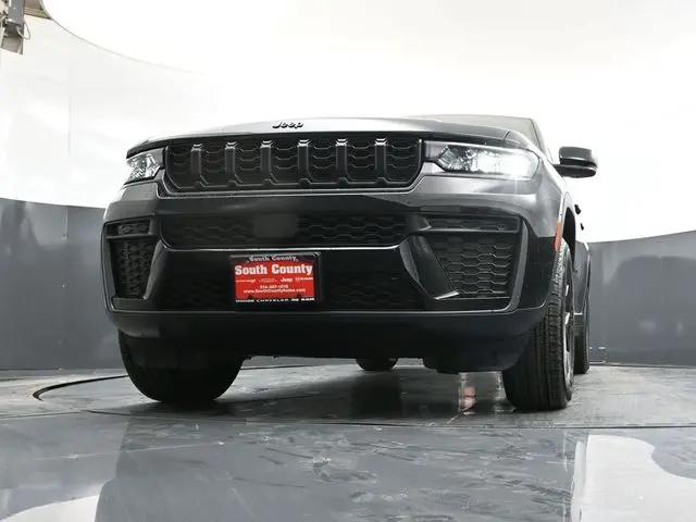 2026 Jeep Grand Cherokee Altitude 4x4