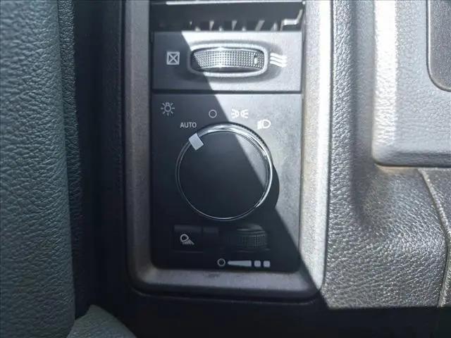 2019 Ram 1500 Classic Tradesman Regular Cab 4x2 8' Box