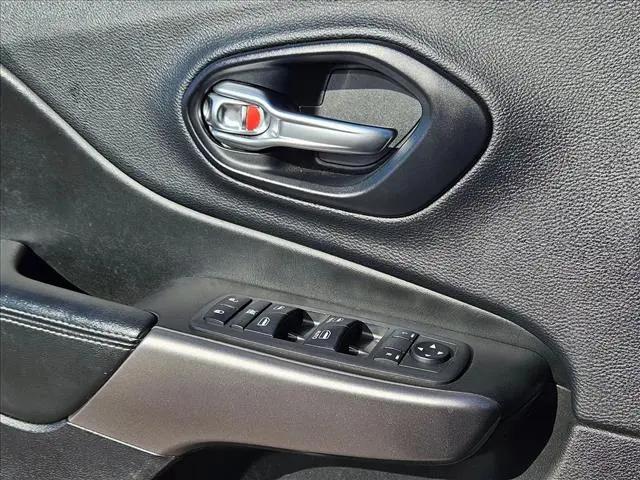 2019 Jeep Cherokee Latitude Plus FWD