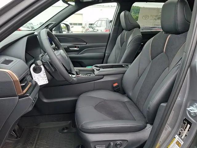 2026 Toyota Grand Highlander MAX Platinum