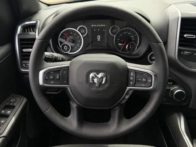 2025 Ram 1500 Lone Star Crew Cab 4x2 5'7" Box