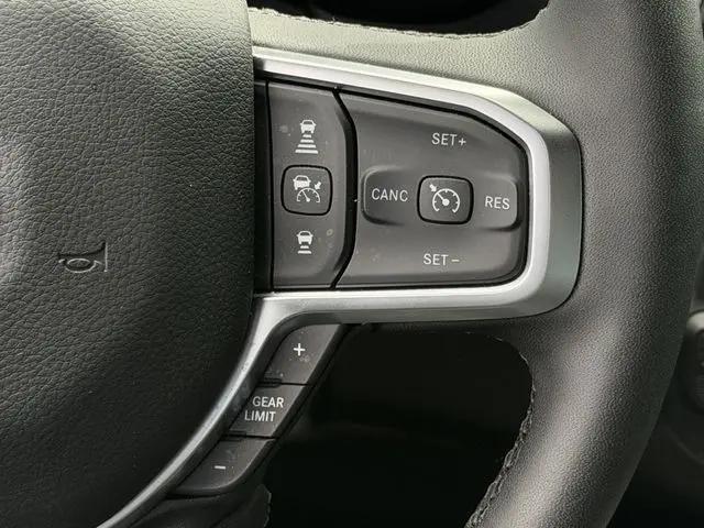 2025 Ram 1500 Lone Star Crew Cab 4x2 5'7" Box