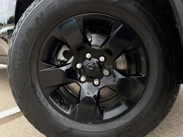 2025 Ram 1500 Tradesman Crew Cab 4x2 5'7" Box