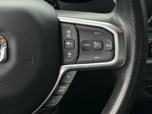 2025 Ram 1500 Tradesman Crew Cab 4x2 5'7" Box