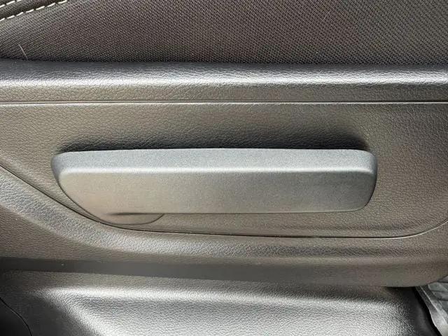 2025 Ram 1500 Tradesman Crew Cab 4x2 5'7" Box
