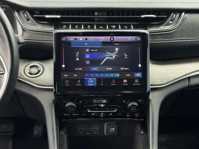 2021 Jeep Grand Cherokee Limited 4x2