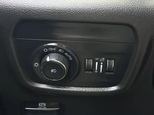 2021 Jeep Grand Cherokee Limited 4x2