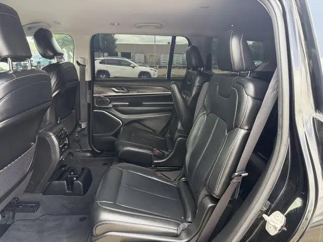 2021 Jeep Grand Cherokee Limited 4x2