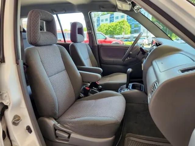 2002 Chevrolet Tracker Hard Top Base