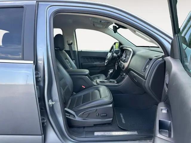 2022 GMC Canyon 4WD Crew Cab Short Box Denali