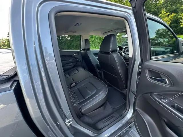 2022 GMC Canyon 4WD Crew Cab Short Box Denali