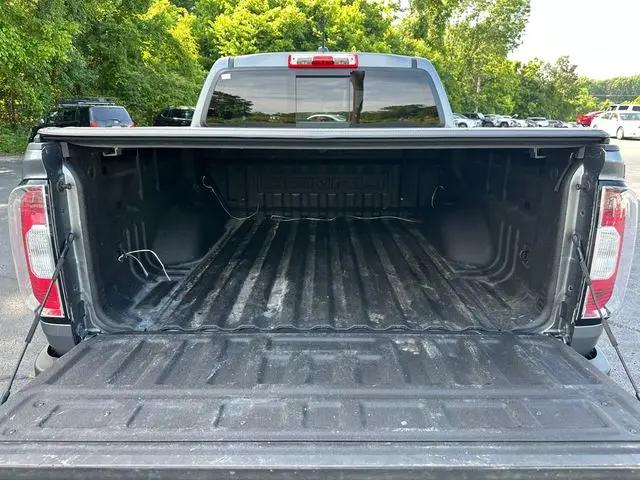 2022 GMC Canyon 4WD Crew Cab Short Box Denali