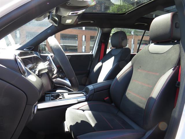 2024 Mercedes-Benz GLB 4MATIC