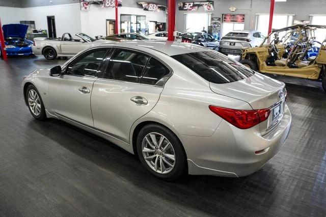 2015 INFINITI Q50 Premium