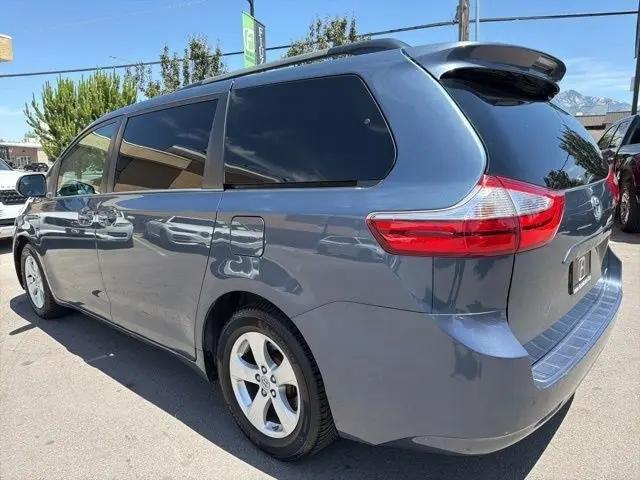 2017 Toyota Sienna LE 8 Passenger