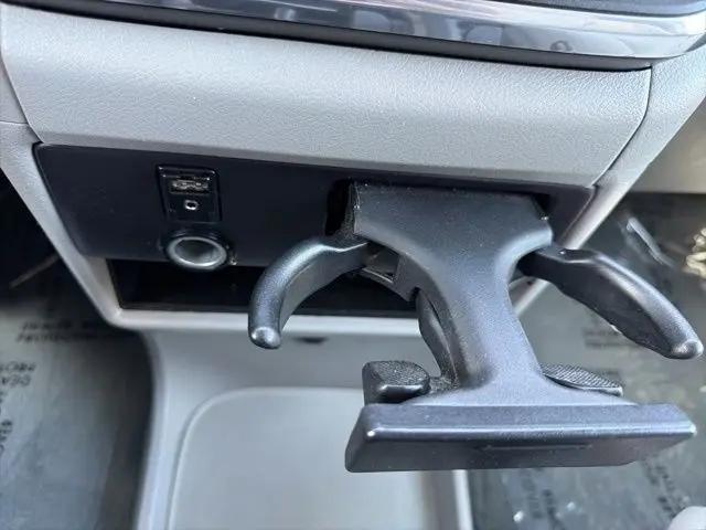 2017 Toyota Sienna LE 8 Passenger
