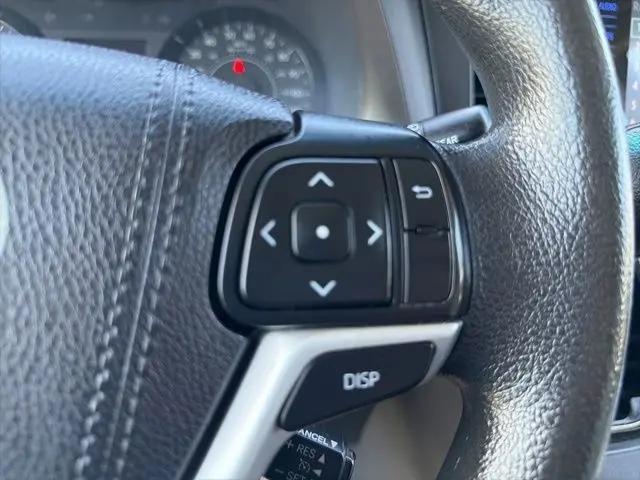 2017 Toyota Sienna LE 8 Passenger