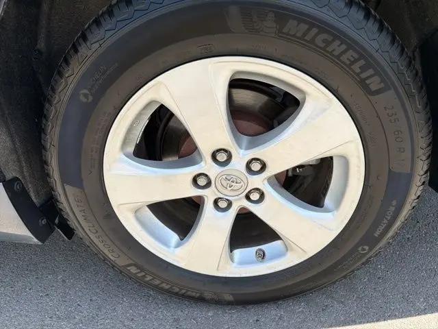 2017 Toyota Sienna LE 8 Passenger