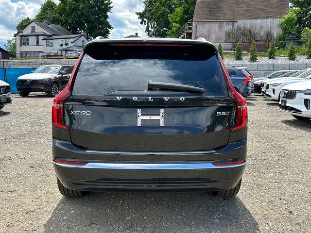 2026 Volvo XC90 Core, B5 AWD Gas (mild hybrid), Gasoline, Bright, 7 Seats