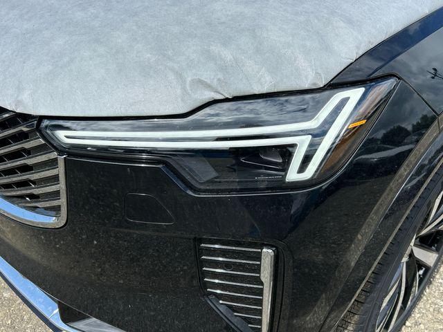 2026 Volvo XC90 Core, B5 AWD Gas (mild hybrid), Gasoline, Bright, 7 Seats