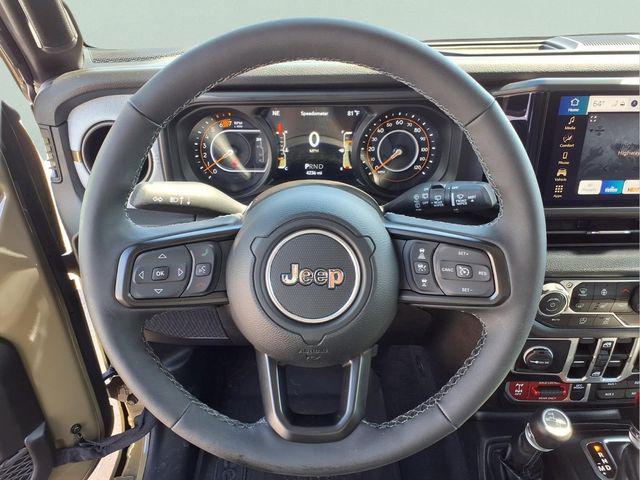 2025 Jeep Wrangler 4-Door Willys 4x4