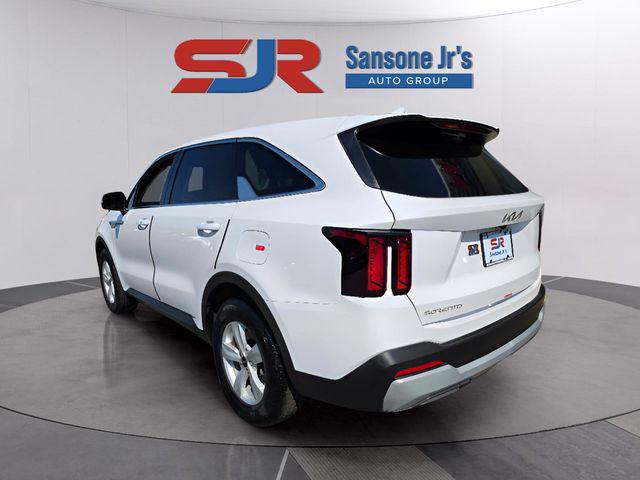 2025 Kia Sorento LX