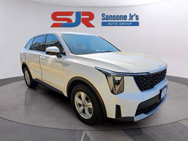 2025 Kia Sorento LX