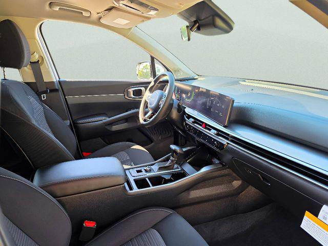 2025 Kia Sorento LX