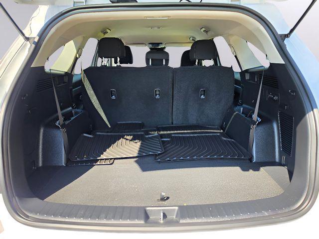 2025 Kia Sorento LX
