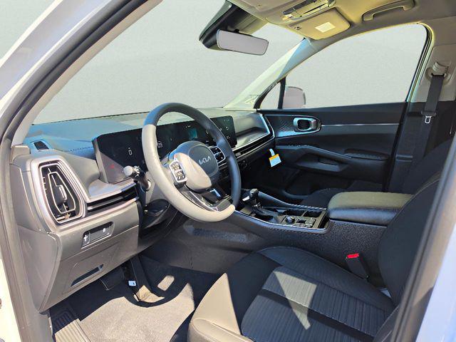 2025 Kia Sorento LX