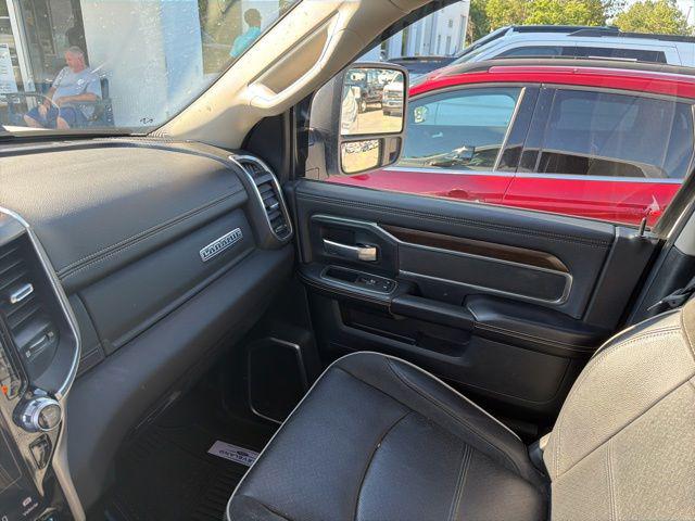 2023 Ram 2500 Laramie Crew Cab 4x4 6'4" Box