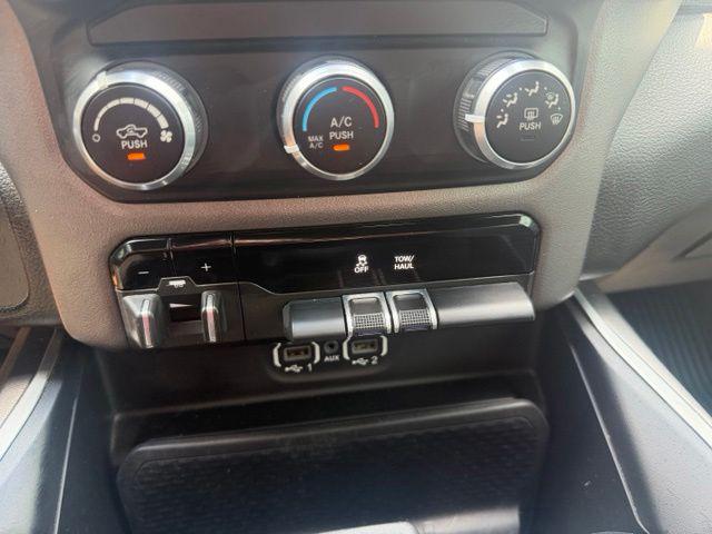 2021 Ram 1500 Big Horn Crew Cab 4x4 5'7" Box