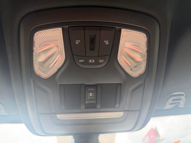 2021 Ram 1500 Big Horn Crew Cab 4x4 5'7" Box