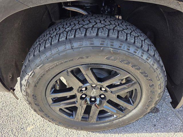 2026 Chevrolet Silverado 1500 4WD Crew Cab Short Bed RST